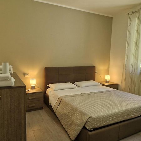 La Finestra Sul Golfo Apartment Оспедалети Екстериор снимка